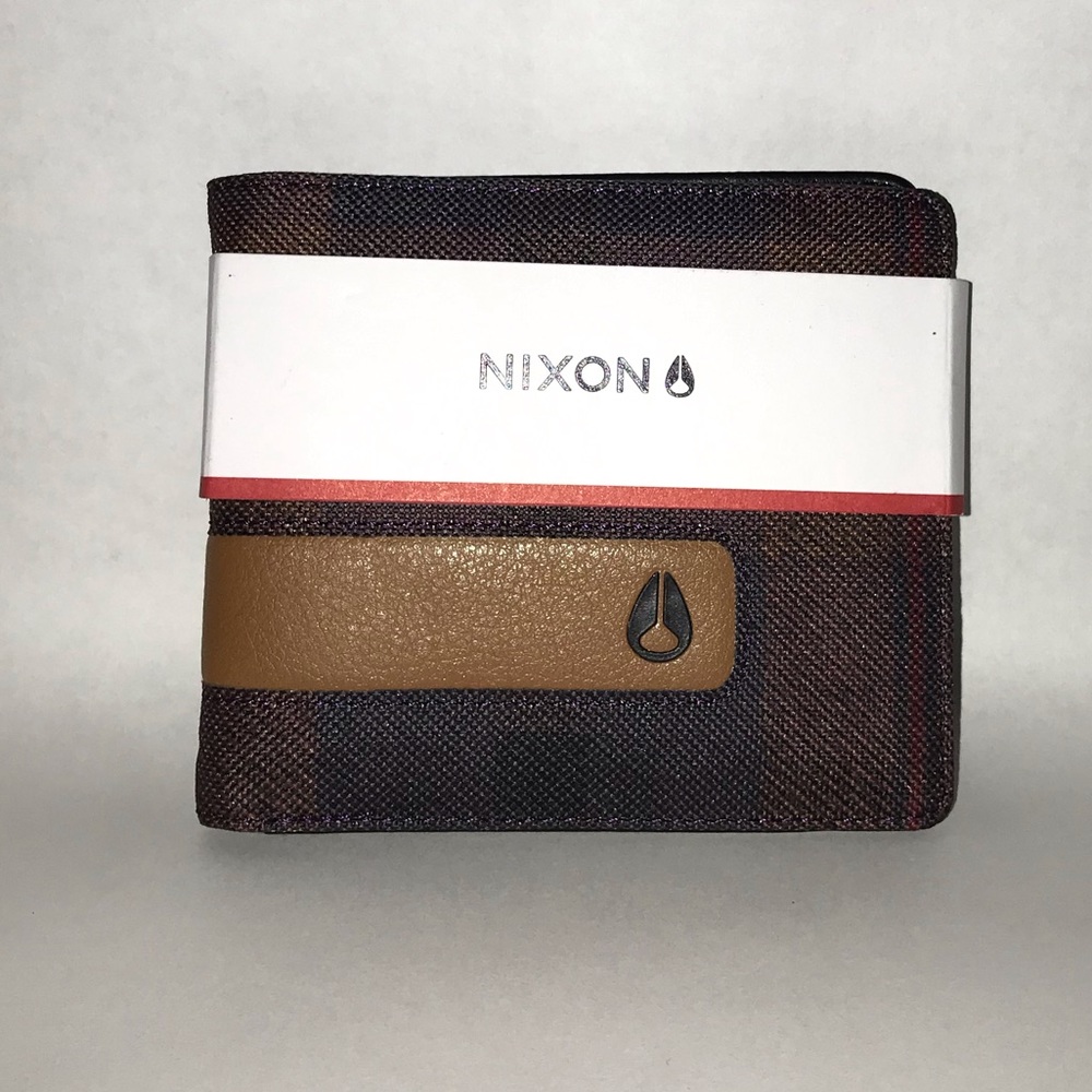 NIXON showoff bi-fold wallet